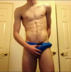dillonj94:  Time for a swim  