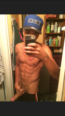 dominicanoboy14: Check out Moises Rivera in NYC Follow my Instagram