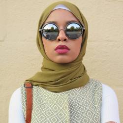 feeeeya:  Minion Feeeeya!  #feeeeya #fashionblogger  #dubai #hijabfashion