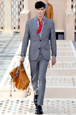 gqfashion:  Louis Vuitton Spring 2014 See every look here. 