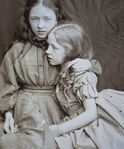 lewis-carroll:  Marion and Florence Terry photographed by Lewis
