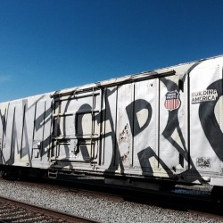 makisupafuckine:  #mecro #graffiti #wholecar #freights #boxcar