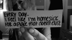 sempidescent:    B&w sad blog *trigger warning*   