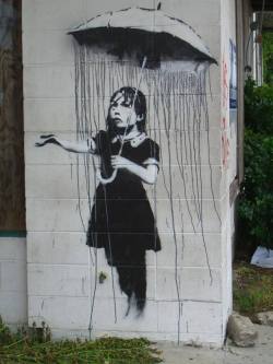 thesoulthatshinedbutneverlived:  Banksy, the street artist