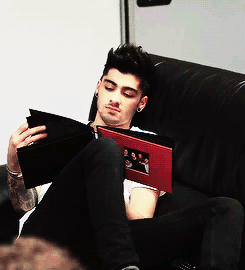 zaynharry:  x 