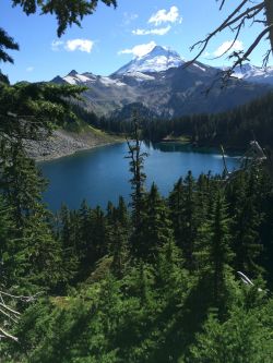 exploreelsewhere:  Chain Lakes, North Cascades, Washington, USA