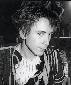 soundsof71:  Johnny Rotten? More like Johnny Adorable! John Lydon,