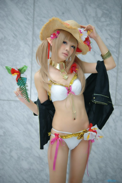 cosplayiscool:  http://cosplayiscool.tumblr.com for more beautiful