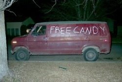 daddysrapedungeon:  The Van 