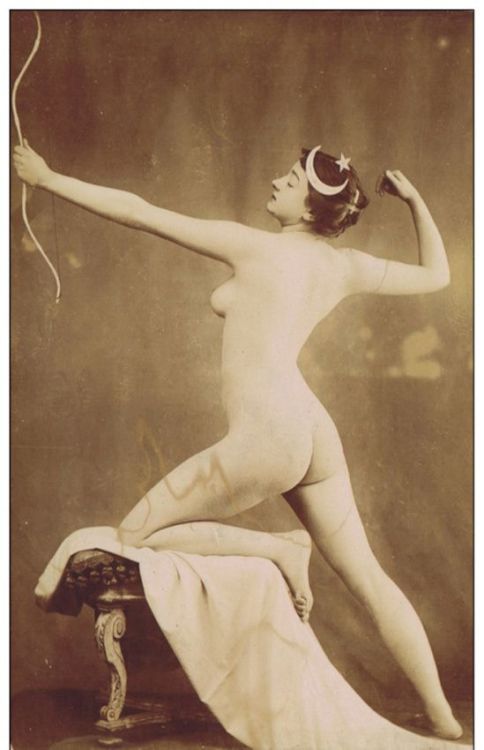 historicaerotica:  Photographe anonyme (ou CaÃ±ellas ). Femme Ã  lÂ´arc vers 1880-1890.   A little known hobby of the Greek goddess Artemis was awkwardly posing nude on ottomans…