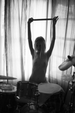 mikelroberts:  hailey loves my drumset