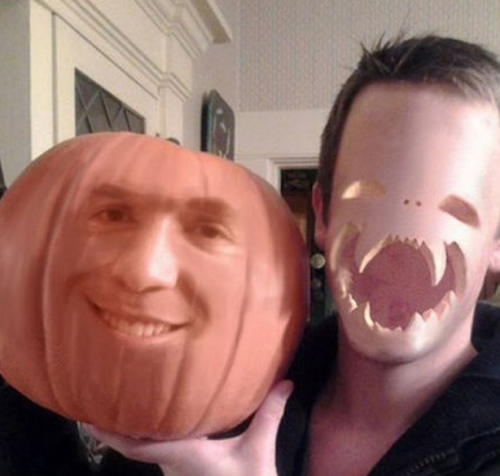 kittygloblack:sixpenceee:A compilation of creepy & hilarious face swaps! You may also like this compilation of broken gifs. Here’s a preview: Nightmares….you gave me nightmares.