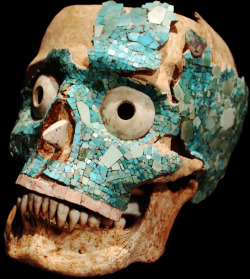 tlatollotl:  Mixtec funerary mask