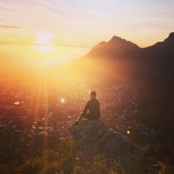 southafrica:  Lovely sunrise on Lion’s Head earlier… #CapeTown
