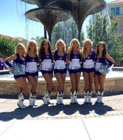 cheerleaderspantyhose:  Beautiful Texas Christian University