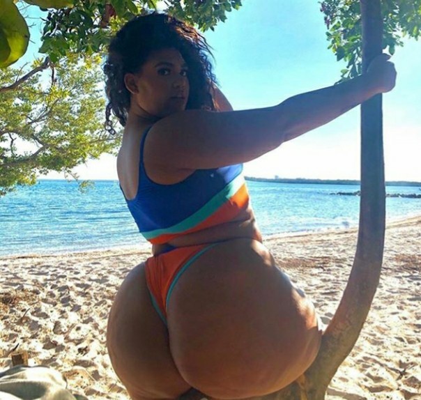 princejazziedad:DeliciouslySexy. Curvy. BootiDelicious MamiMs