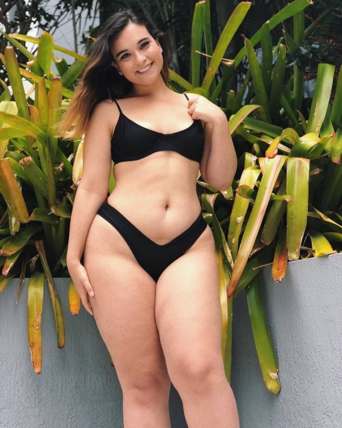 curvy-corner:  Big Beautiful Women Looking to Hook up for Casual