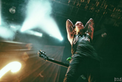 mitch-luckers-dimples:  Tony Perry of Pierce The Veil by kellymason