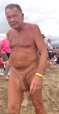 silverbadbear:  Nice grandpa
