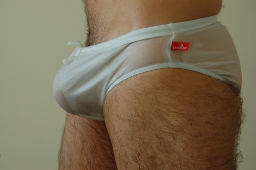 ukgreytop:  Send me YOUR sleazy underwear, sports gear, cycle gear, and swimwear bulge, sex and hard-on pics to uk.greytop@gmail.com 