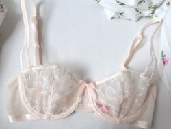 dazyfay:  cemeterydoll:  bought a new bra today  princess