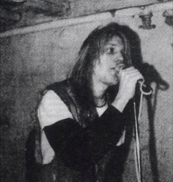 metalfuckingheads:  Per “Dead” Ohlin, with and without corpse