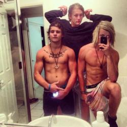 facebookhotes:  Hot guys from the Australia found on Facebook.