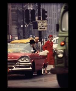 olga-4711: Photo William Klein. Anne St. Marie + Cruiser in Traffic,