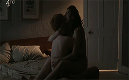 laurenkmyers:  Hayley Atwell & Domhnall Gleeson in Black Mirror: “Be Right Back”.   Amazing episode of black mirror that featured a clone/robot of a deceased husband that had to act as much like the original as they could. It was a really REALLY