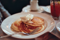 vintagefoods:  pancakes | maialino (by naftels) 