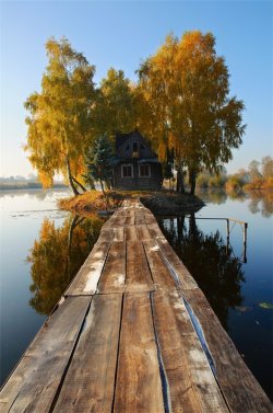 bluepueblo:  Island House, Finland photo via livejournal