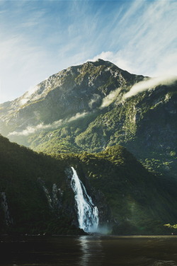 Milford Sound II (Simon Thomas)