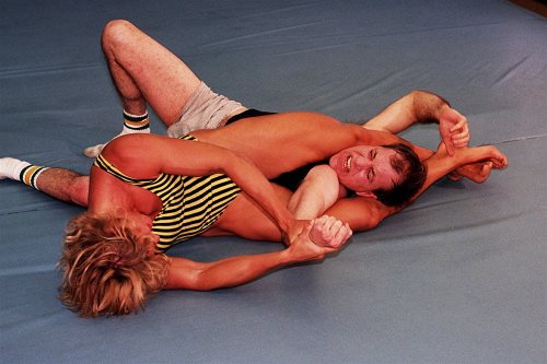 https://www.amazon.com/womens-wrestling-dvd-lsp-vv19-carolyn/dp/b004ecct36