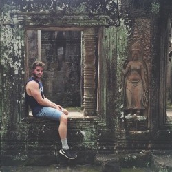 bahamvt:  agliuk:  When I planned to visit Angkor I imagined