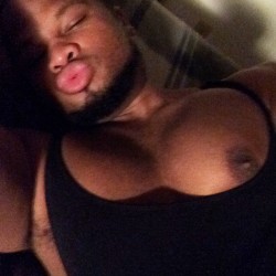 bigggsexxxymofo:  Moobs!!!!!!!👅