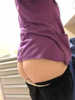 get-wild-at-work-for-me-baby:  In the treatment room [F]More