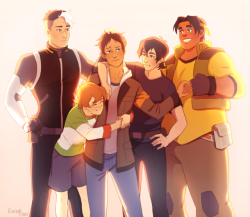 hachidraws: “y'might be far from home and family, but you’ve