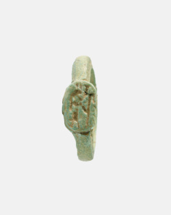 met-egyptian-art:  Ring, god figure, Egyptian ArtMedium: FaienceGift