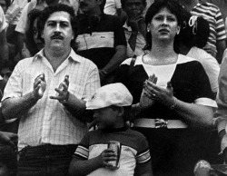 ugly-mane:  Pablo Escobar and Griselda Blanco 