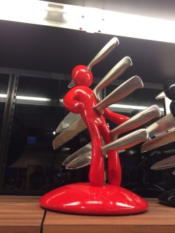 deanwearspinksatinpanties:  gaaaaaaaaaambit:  its a knife holder