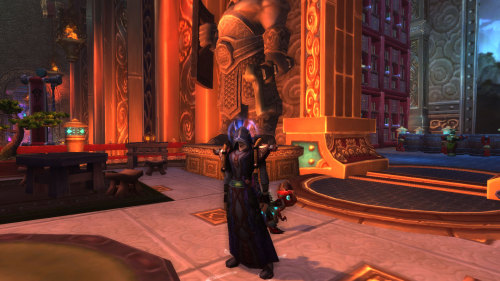 In mourning. I don’t like this look at all, but RP calls for it.I’m going to change him back for the siege, though. I can’t wait to kick some Garrosh butt.