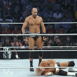 wrasslormonkey:  SmackDown recap: Some jobber danced (by @WrasslorMonkey)