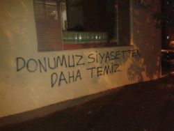 boylekalsin:  Velvele Mecmua, sen misin? 