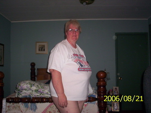 I love the way this big old bbw fills out a t-shirt! Iâ€™d fuck this gorgeous hunk of female in a New York minute!Find YOUR Sexy Old BBW Here…FREE!