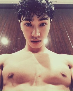 hairykpoppits:  [TITS] Kikwang ’s insta update. That pair of