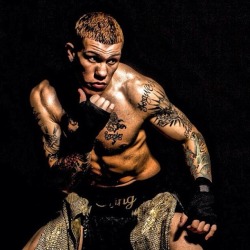 kanjilikesboys:  hoodsworld:  Gabriel Rosado  I like his freckles