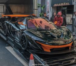 topvehicles:  Last McLaren P1 GTR to the States via reddit