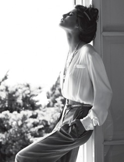 laviearose:  laviearose bianca balti photographed by David Burton