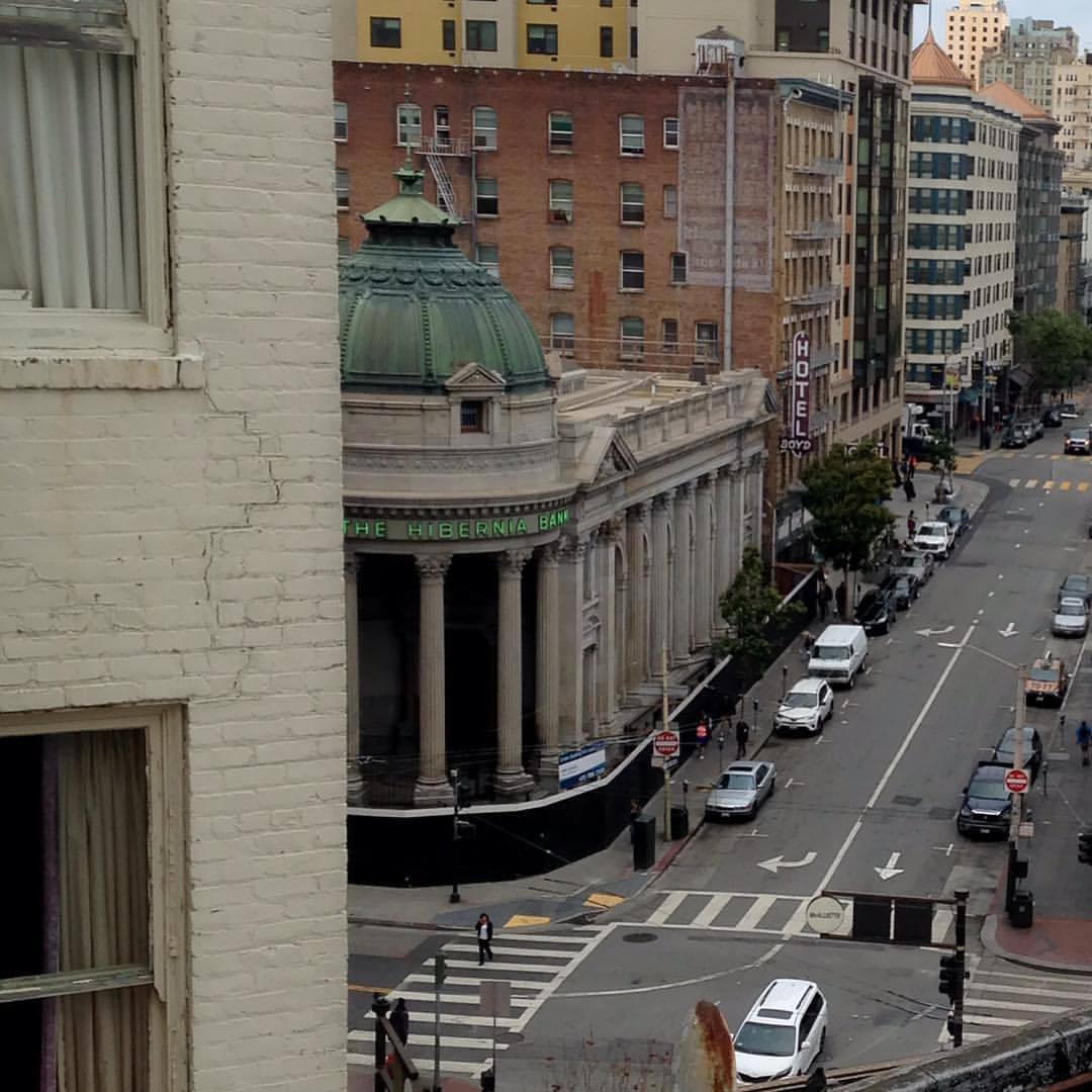 <p>Hotel view.  (at San Francisco, California)</p>