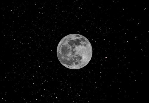 spaceexp:  The last full moon of a decade! via reddit